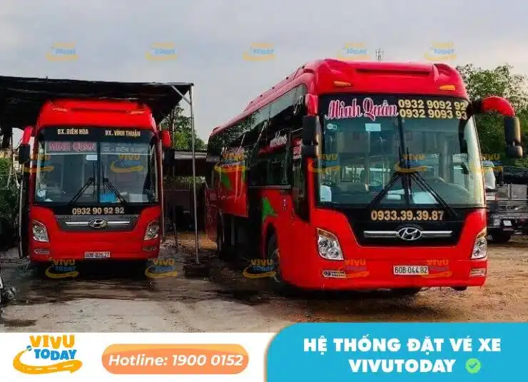 Hỗ trợ khách hàng tại nhà xe Minh Quân