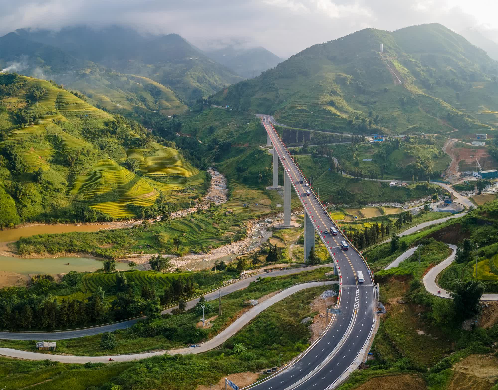 Tuyến đường Lào Cai - Sapa